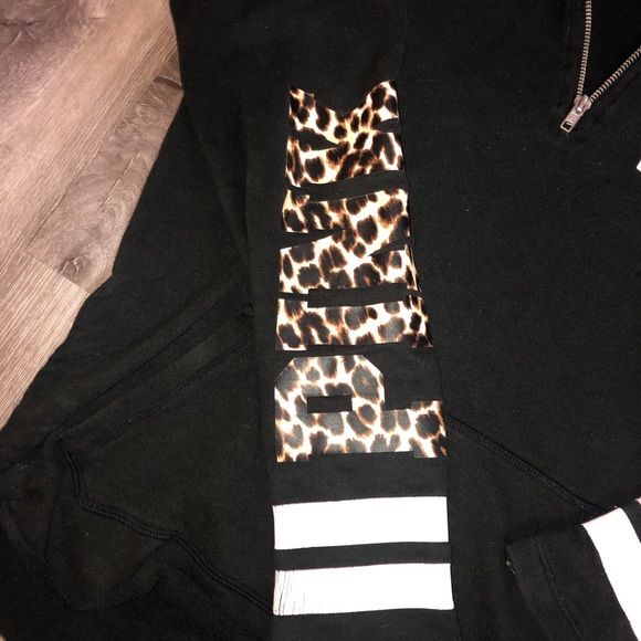 Pink Sweatshirt - Picture 5 of 6